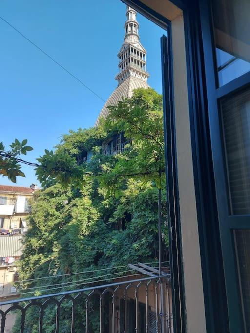 Appartamento Sotto La Mole Antonelliana Turin Exterior foto